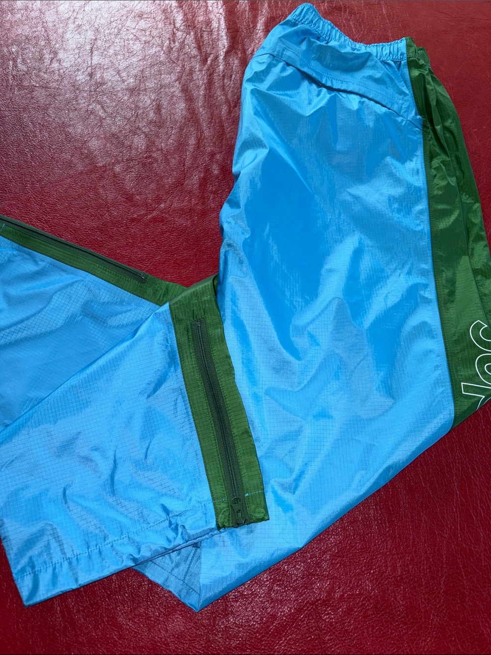 Supreme Turquoise Tape Seam Pants from their 2019 collection - Picture 6 of 8